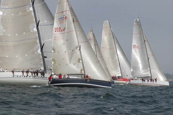 Fleet start Photo: Robbie Benjamin - Ida Lewis Distance Race © SW